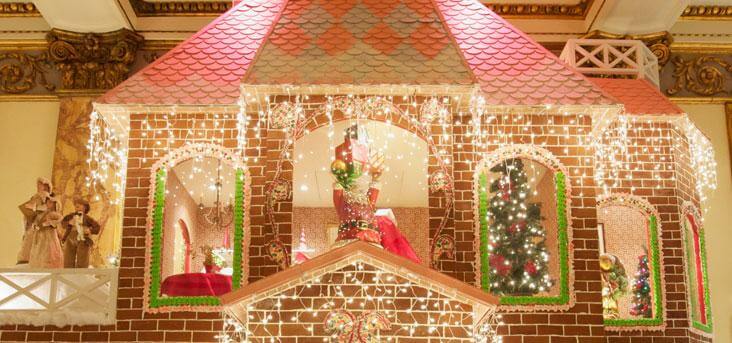Life-Size Gingerbread Houses in an Area Near You!